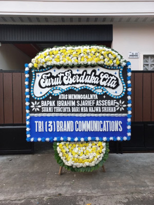 Papan Bunga Duka di Oepura